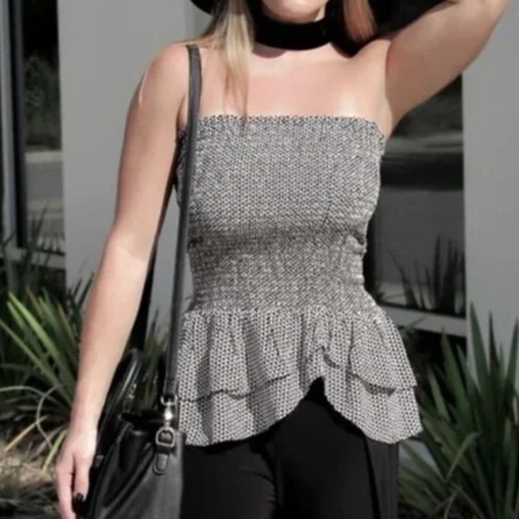 Super Flattering Madewell Silk Smocked Ruffle Skirt / Shirt - Picture 4 of 5